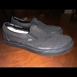 Vans. Women’s sz 8, men’s sz 6.5